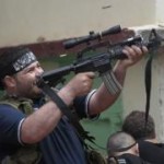 اشتباكات طرابلس محاولة لتحويل الأنظار عن هزيمة المسلحين بالجارة الأقرب