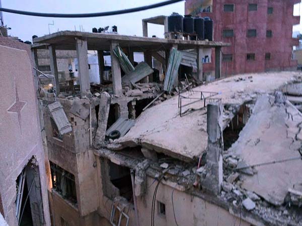 منزل الأسير محمد أبو شاهين بعد تفجيره