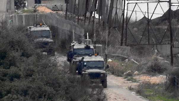 العدو الصهيوني يستقدم قوة كبيرة لسحب الاليات المعطوبة من أرض العملية 