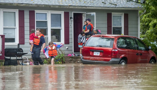 امطار غزيرة ادت فيضانات كبيرة في لويزيانا