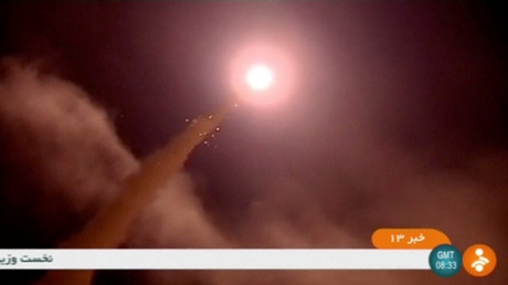 إطلاق صواريخ دستورية على دير الزور