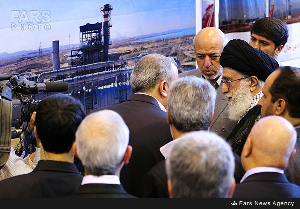 khamenei-facturing1