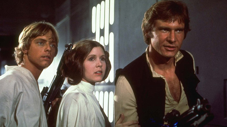 صور تكشف عن مكان البناء السري للسفينة الأسطورية ميلينيوم فالكون