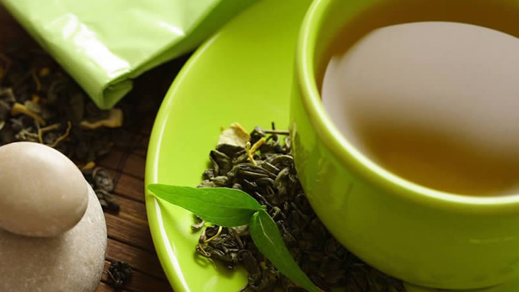 الشاي الأخضر