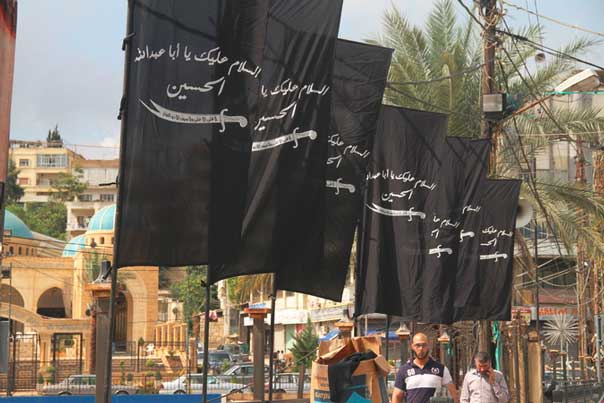 رايات عاشورائية في النبطية