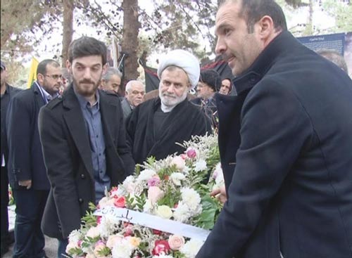 وفد حزب الله برئاسة الشيخ علي فرحات يزور ضريح الشهيد اللقيس