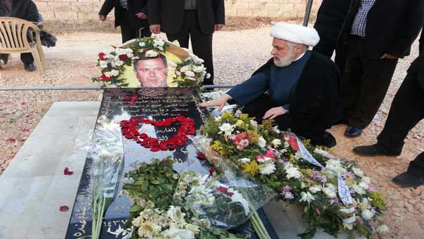 لليوم الثاني .. تواصل تقبل التعازي والتبريك بشهادة القائد علي قياض في انصار