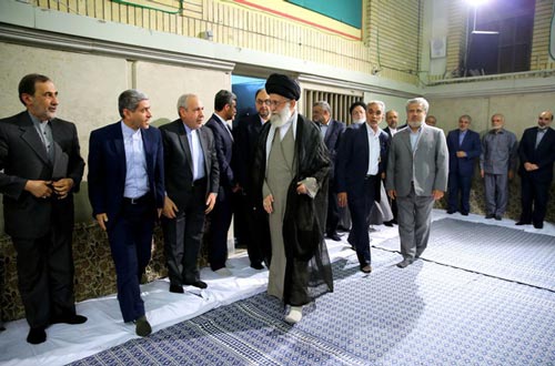 الإمام الخامنئي: مسؤولية الطرف المقابل في هذا الاتفاق تتثمل في الغاء الحظر